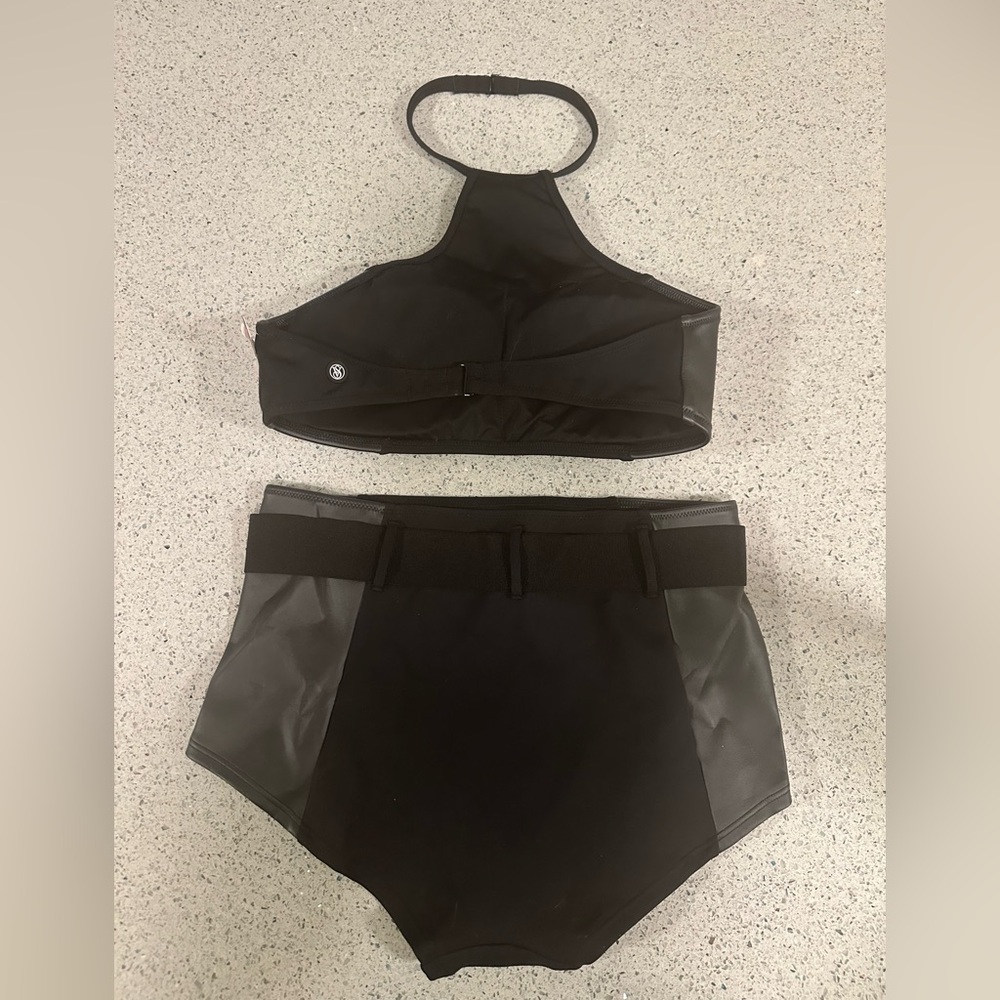 Victoria's Secret Black Faux Leather Belted Bikini Set Top Bottom Small NWT - Picture 7 of 7